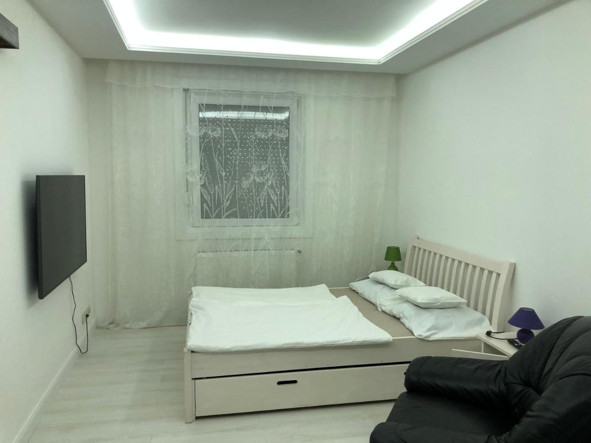Bezso Apartman Hajdúszoboszló Exterior foto